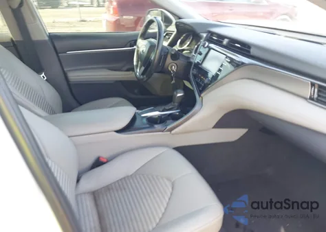 2019 Toyota Camry Se из США, поврежденный, VIN 4T1B11HKXKU817646